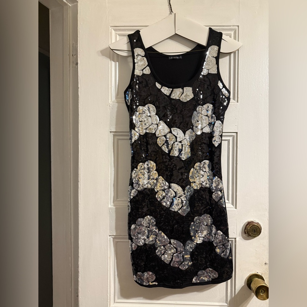 Elegant Black and Silver Sequin Dress